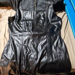 Black Mini Dress with Sleek Design and Soft Texture